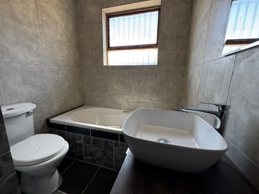 4 Bedroom Property for Sale in Belhar Western Cape